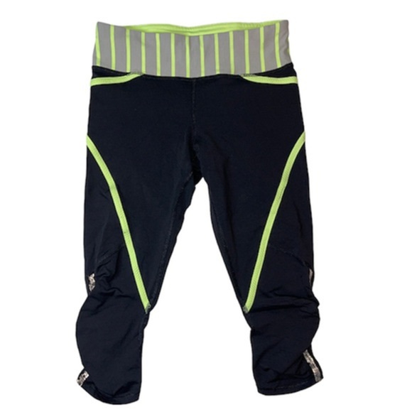 Lululemon Athletica Run Pace Black Crop Capri Leggings Size 8 - Picture 3 of 5